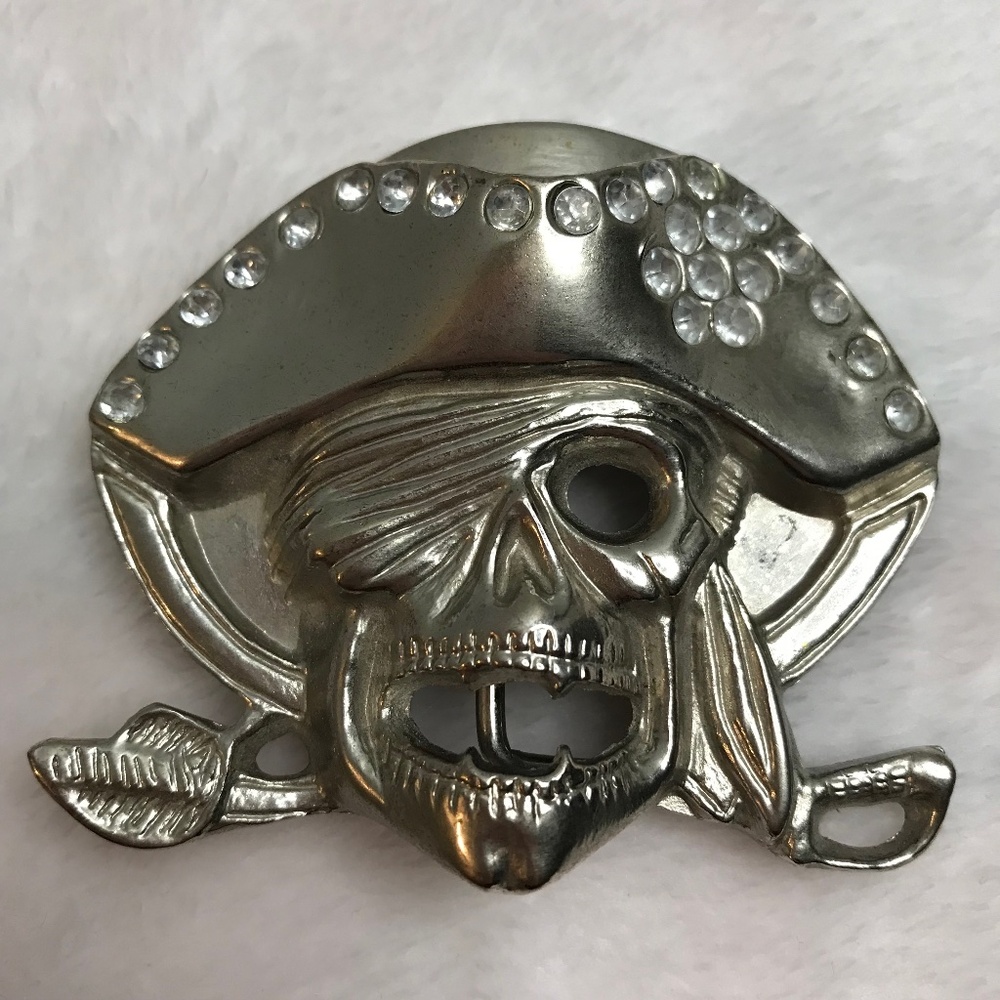 Vintage Silver-Tone Pirate Skull Belt Buckle With Rhinestones